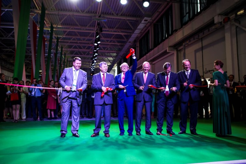 Уральский завод противогололедных материалов подписал соглашение о сотрудничестве с крупнейшим дилером снегоуборочной техники